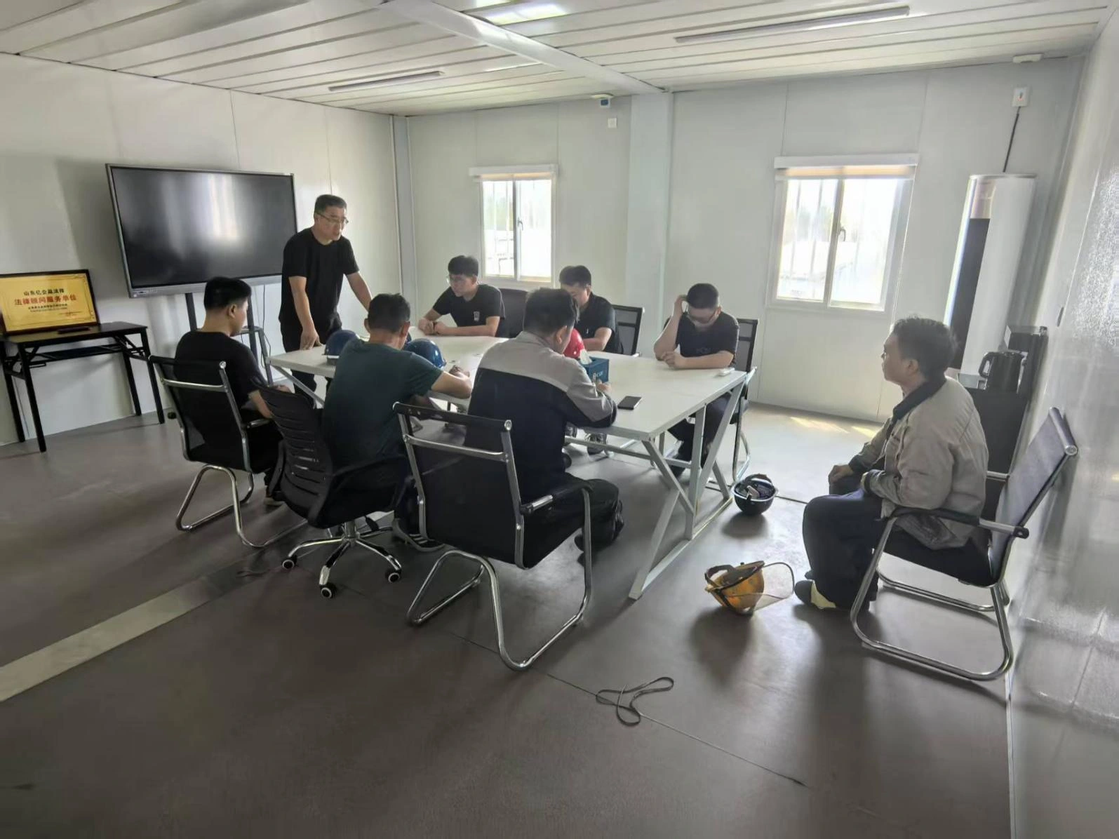 Styrke grundlaget for arbejdspladssikkerhed med specialiseret sikkerhedstræning for teamledere